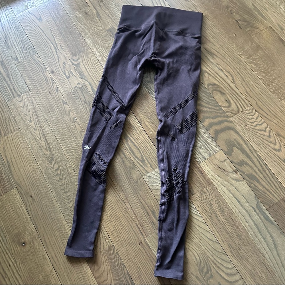 Alo Yoga Leggings